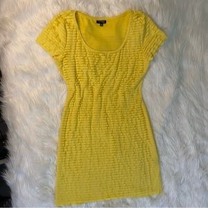 Max Edition SZ Medium Yellow Tiered Ruffle